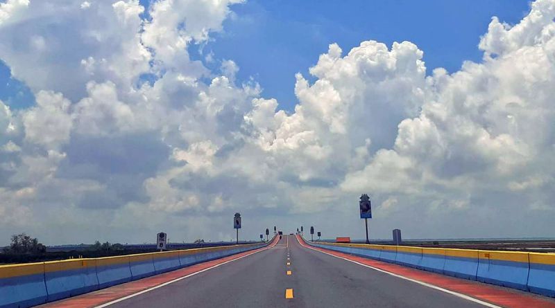 สะพานเฉลิมพระเกียรติ