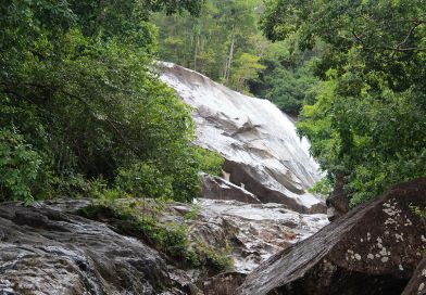 น้ำตกเขาคราม