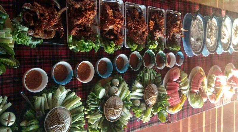 ร้านอาหาร ครัวยกยอ