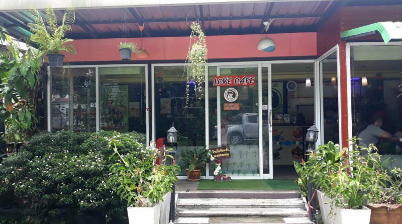 ร้าน เลิฟ คาเฟ่