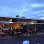 ร้านอาหาร แพข้าวหลวง