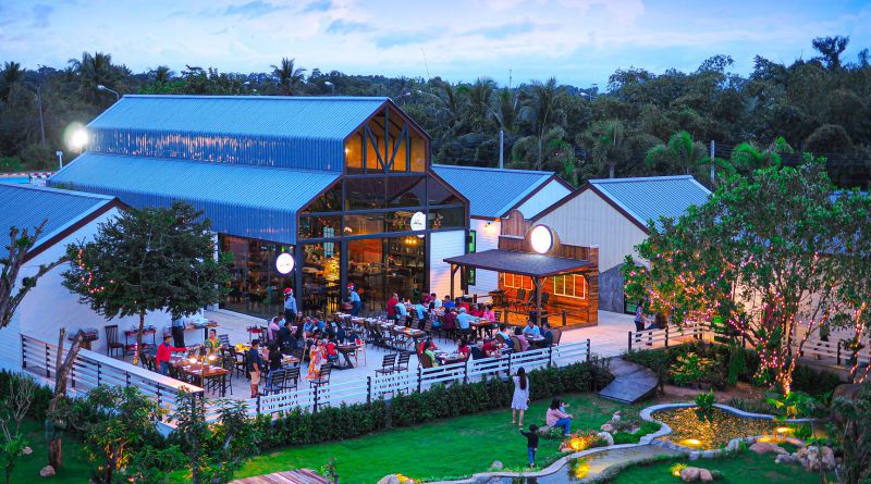 ร้านอาหาร เรดบีฟเฮ้าส์