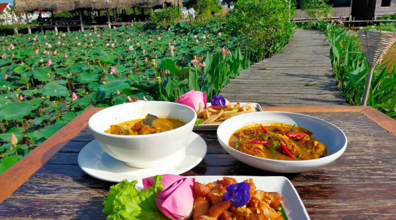 ร้านอาหาร ถานีเมืองลุง