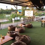 ร้านกาแฟ วอเตอร์ไซด์ คาเฟ่